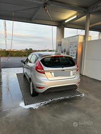 Auto – Ford Fiesta