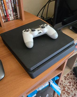 PlayStation PS4 Slim