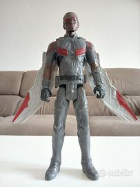 Action Figure Falcon