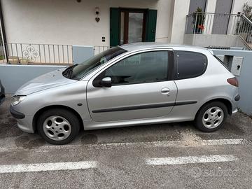 Peugeot 206  del 2004  1.4HDI