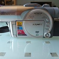 TELECAMERA HITSCHI DZ-MV550E