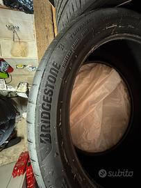 Gomme estive 235/40/19 Bridgestone