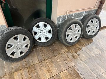 Gomme invernali 185/65/15