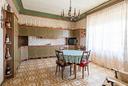 ampio-appartamento-in-zona-semicentrale