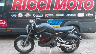 Super Soco moto elettrica TC Max - 2025