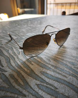 Occhiali da sole Rayban