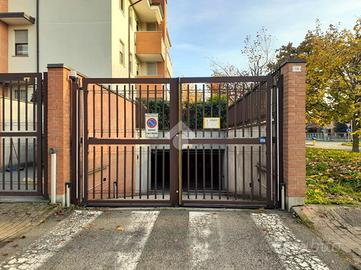 BOX A PREGNANA MILANESE