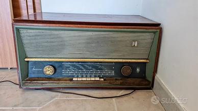 Radio Phonola rfv 7537 con giradischi