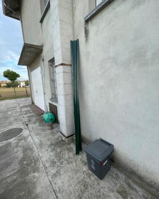 Pali da recinzione in ferro zincato da 250 cm