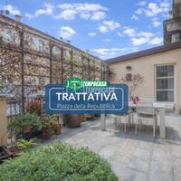 RAFFINATO APPARTAMENTO DI 300 MQ. CON UN TERRAZZO