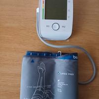 Misuratore pressione da braccio Beurer