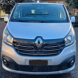 Renault Trafic 9 posti