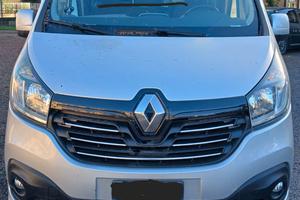Renault Trafic 9 posti