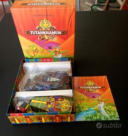 Tutankhamun e Attack of jelly monster