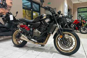 Yamaha XSR 700 FULL OHLINS 2022 Nera