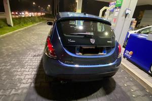 Lancia Ypsilon Gold 2022