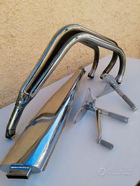 Scarico e pedane Triumph Trident T150
