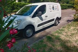 Peugeot Partner 1.6 HDi 90 CV – 2 Posti Autocarro
