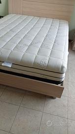 Materasso matrimoniale  160x190 + rete a doghe