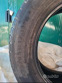 4 pneumatici invernali nokian
225/65/r17 106h