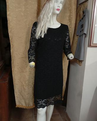 vestito in pizzo blu scuro 