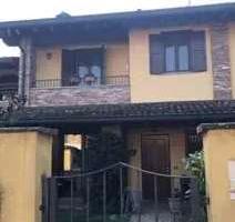 Villetta a Certosa di Pavia (PV)