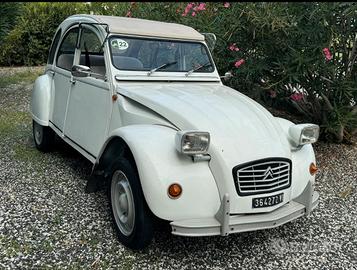 Citroen 2 CV AZ-KB storica anno 1977