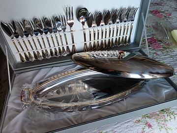Set da pesce da 12