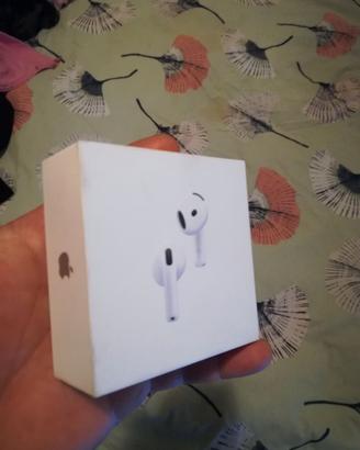 Apple AirPods 4 anc con cancellazione rumore