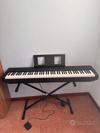 Piano Yamaha elettronica +supporto
