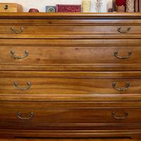 Coppia Cassettiera e 2 Comodini