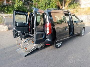 Dacia Dokker Pianale ribassato con rampa disabili
