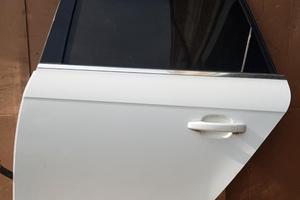 Porta Posteriore SX Audi A4 SW anno 2009