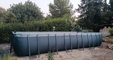 Piscina intex fuori terra