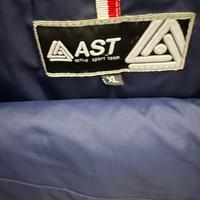 Completo da neve giacca e pantalone