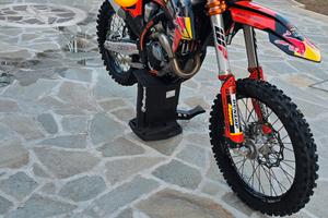 KTM SX-F 250 con sole 33 ore 