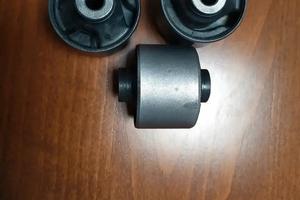 Daihatsu Terios Silent block Differenziale Anterio