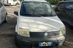 Panda van 2200