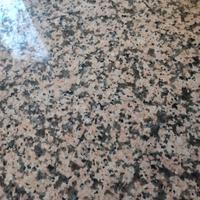 tavolo legno artigianale con e piano in granito