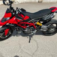 Hypermotard 950