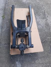  forcella posteriore Suzuki Gs 500f