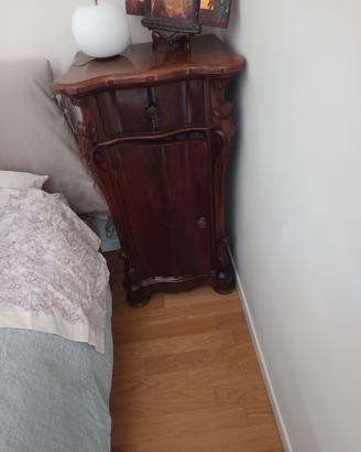 comodino 