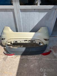 FORD FIESTA PARAURTI POSTERIORE COMPLETO(originale