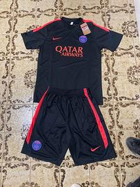 Completino PSG Nike – Taglia L – Nuovo – 50€
