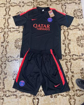Completino PSG Nike – Taglia L – Nuovo – 50€