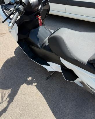 Vectrix vx1  pari al nuovo elettrico