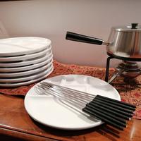 PIATTI per FONDUTA + fornello, tegame, posate 
