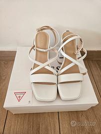 sandali bianchi guess nuovi