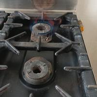 cucina professionale 4 fuochi