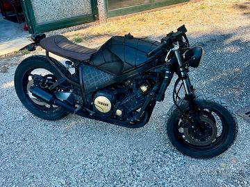 YAMAHA FZ 750 custom cafe racer anno 1985